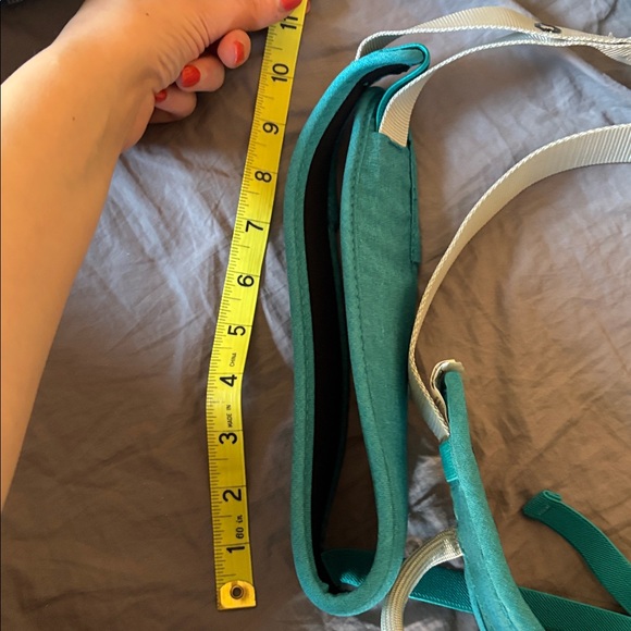 Petzl CORAX LT Climbing Harness - Turquoise Women's Size Small - Picture 9 of 9